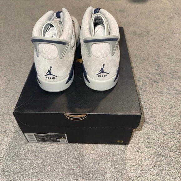 Jordan Retro 6